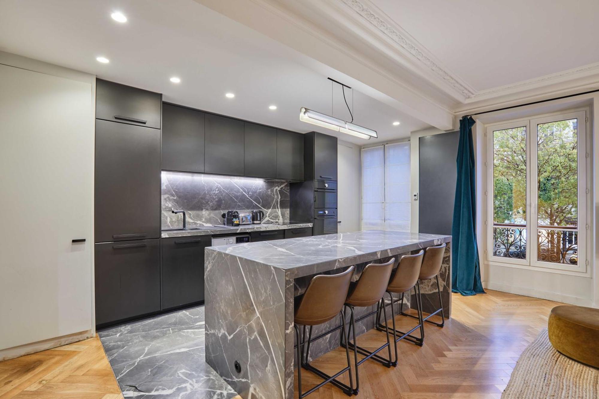 Magnificent Apartment - 3Br- 8P - Batignolles Parijs Buitenkant foto