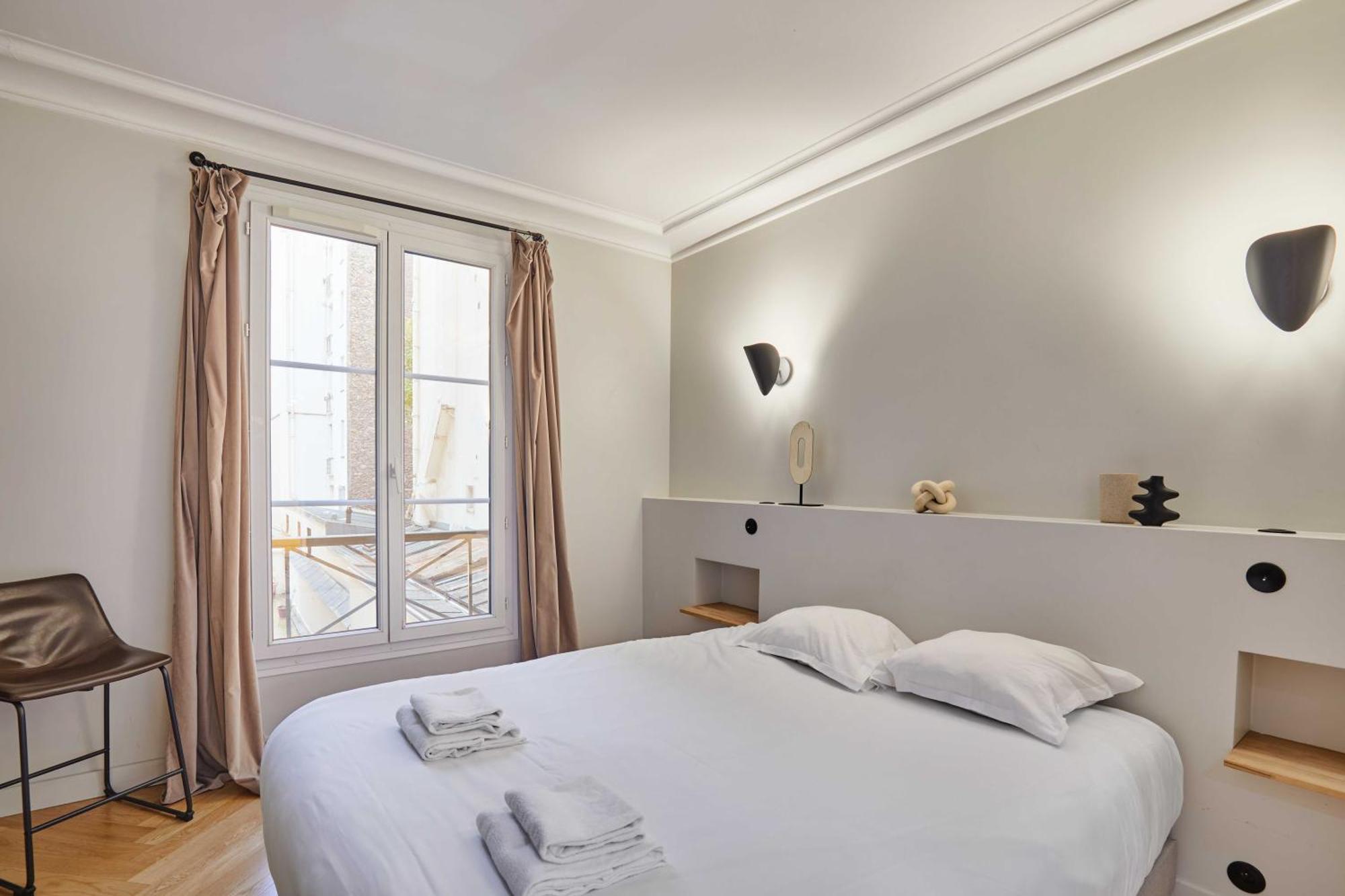 Magnificent Apartment - 3Br- 8P - Batignolles Parijs Buitenkant foto