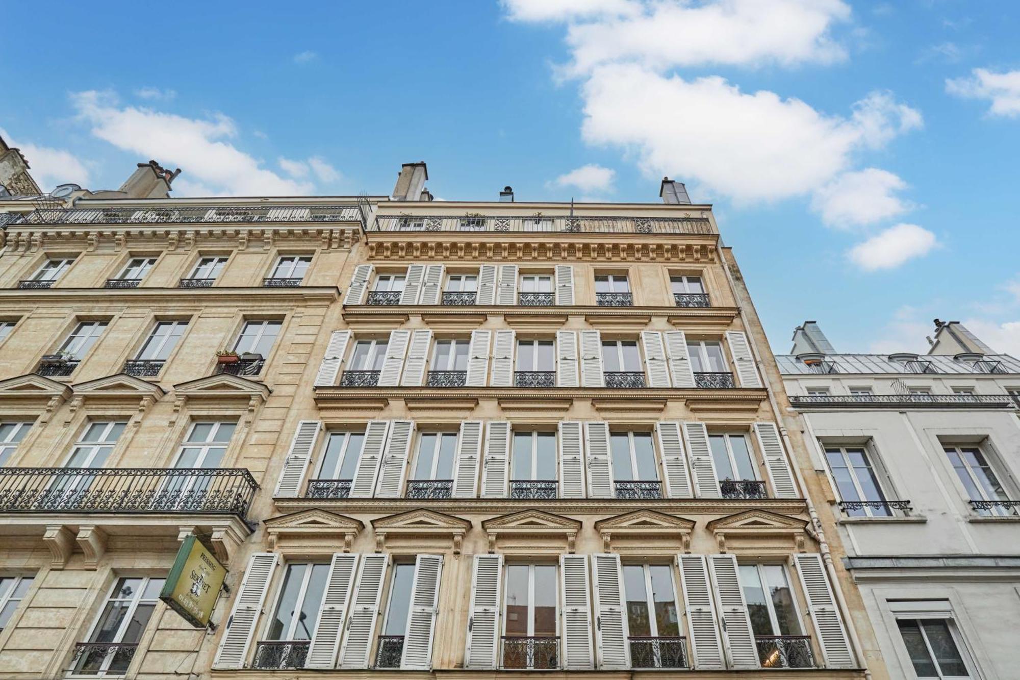 Magnificent Apartment - 3Br- 8P - Batignolles Parijs Buitenkant foto